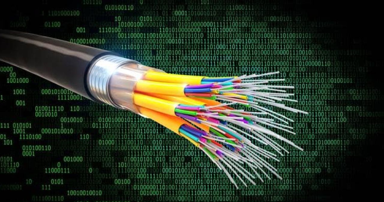 PTCL fiber optic cable